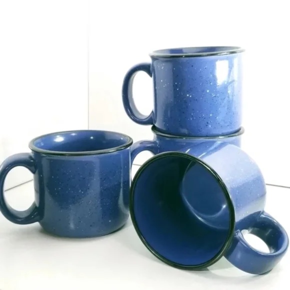 Camp Style Large Mugs from Marlboro - Picture 3 of 6